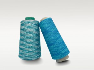 Flying knitted upper Segment dyed yarn support customization